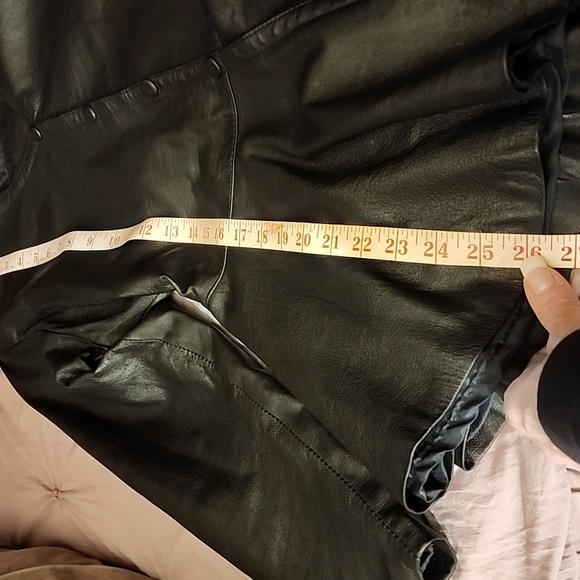 Vintage Leather Peplum Jacket - Picture 3 of 3